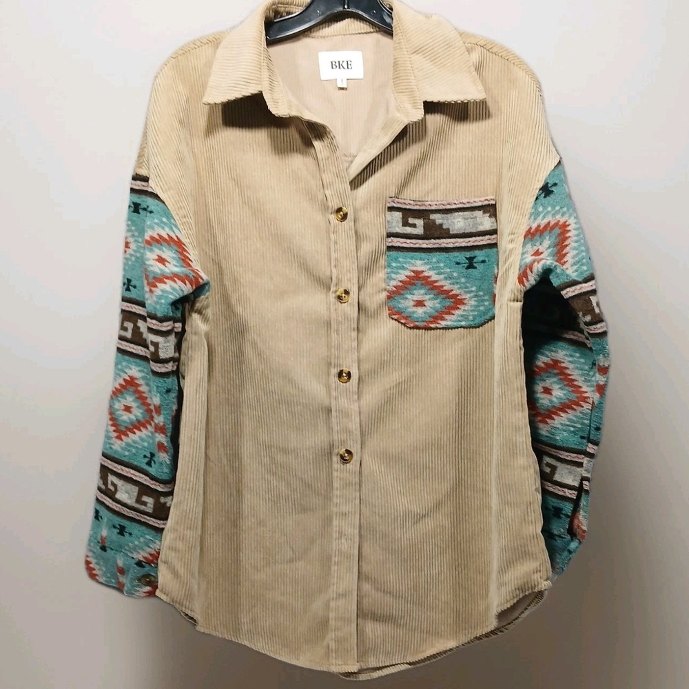 BKE Buckle Womens Western Boho Southwestern Aztec Corduroy Button Down Shirt Tan